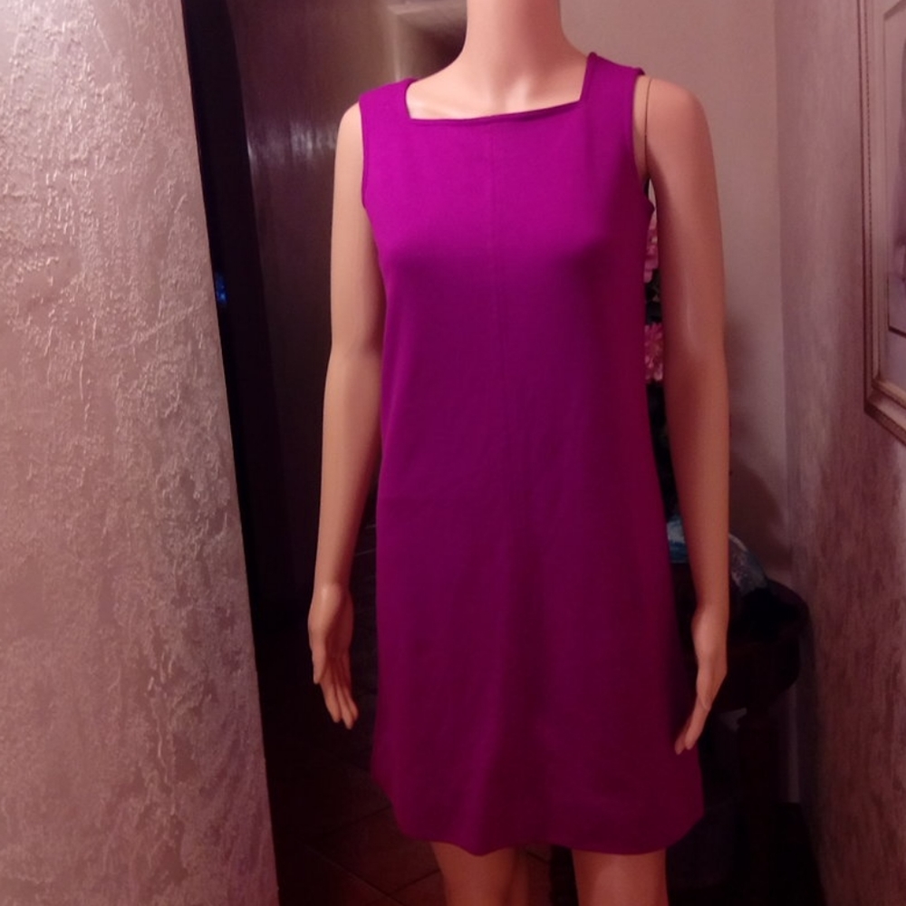 Banana Republic Burgundy polyester spandex
